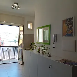 Tre Al Centro Di Pensión Nápoles