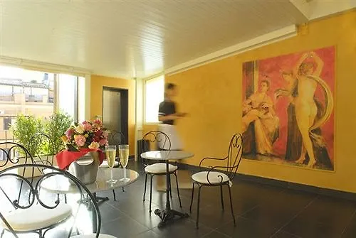 רומא Condotti Palace איטליה